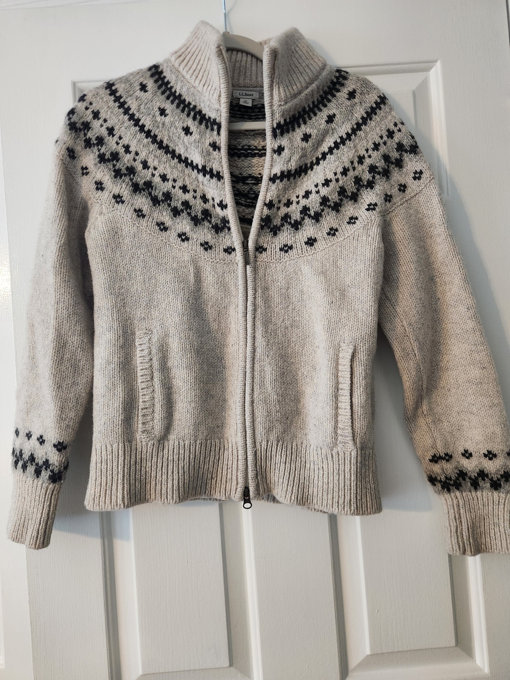 L.L. Bean Women's Lambs Wool Nordic Fair Isle Full-Zip Cardigan Sweater, Medium